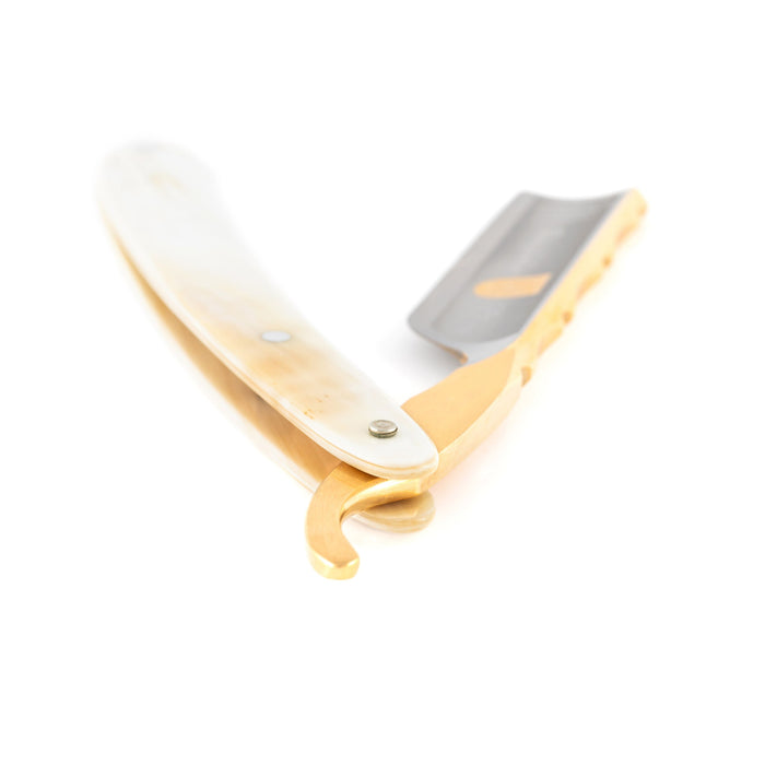 Dovo - "Bergischer Löwe" Straight Razor, African Cow Horn Handle, Spanish Point, 6/8"