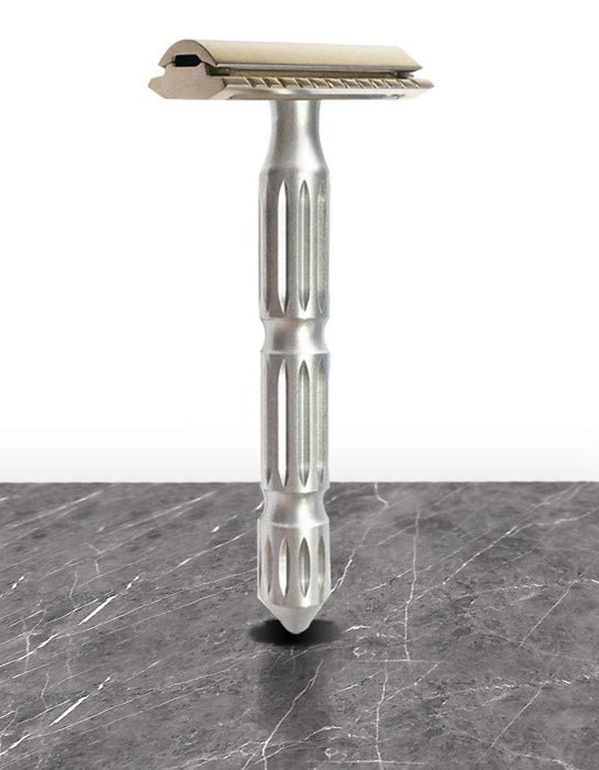 The Goodfellas' Smile - Gladio Safety Razor, Closed Comb - New England Shaving Company